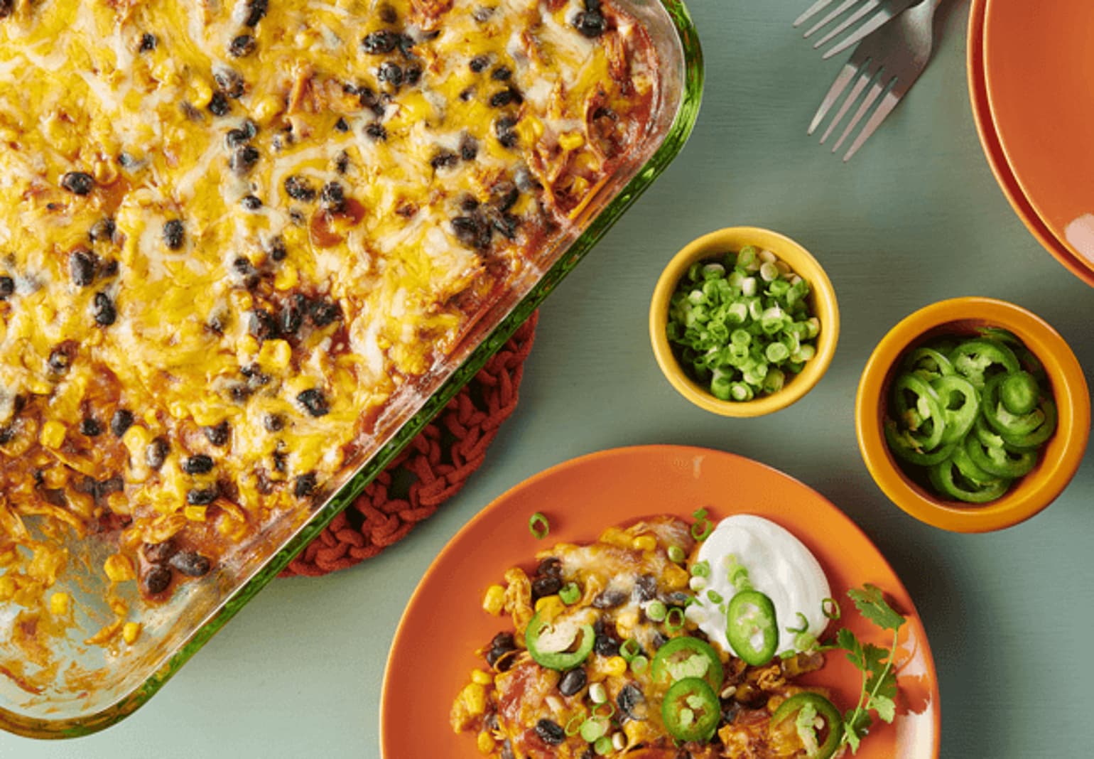 Easy Chicken and Black Bean Enchilada Casserole